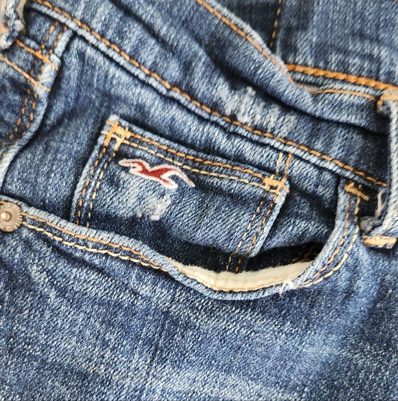 Sold - Picture 3 of 7